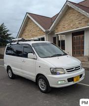 Toyota Noah 2001 White for sale