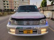 Toyota Land Cruiser Prado 2002 White for sale
