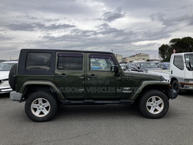 Jeep Wrangler 2010 Green