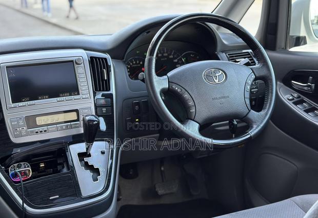 Toyota Alphard 2007 Pearl
