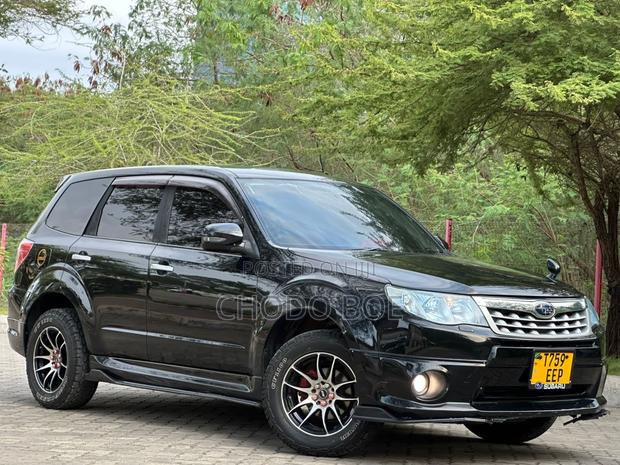 Subaru Forester 2011 Black