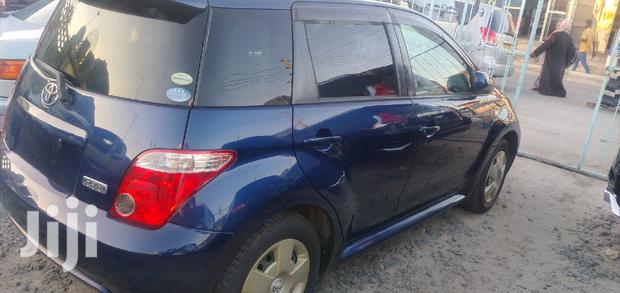 Toyota IST 2006 Blue