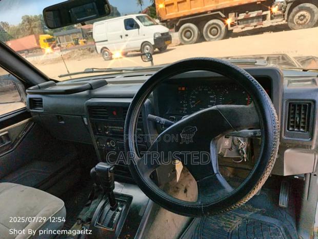 Nissan Patrol 1999 Black