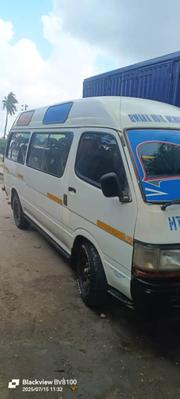 Toyota HiAce 2002 White for sale