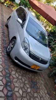 Toyota ISIS 1.8 L 2006 Silver for sale