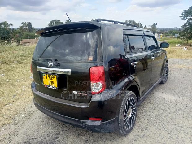 Toyota Corolla Rumion 2007 Black