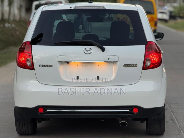 Mazda Verisa 2013 White
