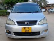 Toyota Ipsum 2004 Silver for sale