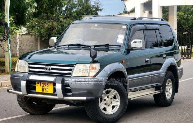 Toyota Land Cruiser Prado 1998 Green