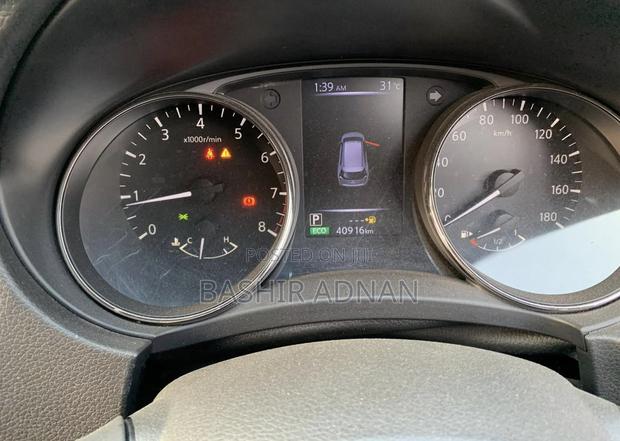 Nissan X-Trail 2.0 Petrol FWD 2018 Silver