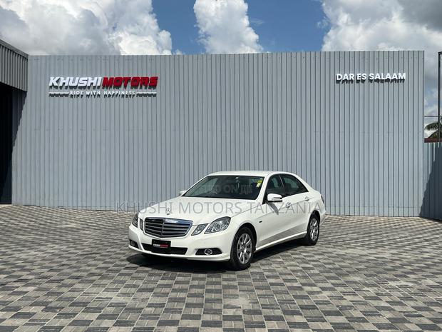 Mercedes-Benz E250 2009 White