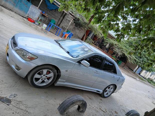 Toyota Altezza 2004 Silver