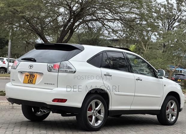 Toyota Harrier 2.4 2007 White