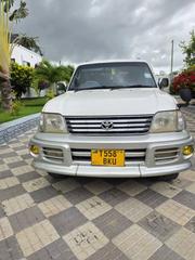 Toyota Land Cruiser Prado 2.7 3dr 2003 Silver for sale