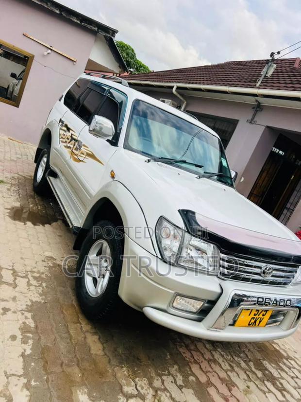 Toyota Land Cruiser Prado 2.7 3dr 2003 Silver