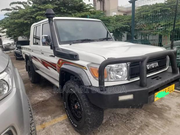 Toyota Land Cruiser 2024 White