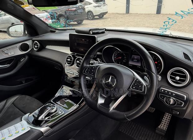 Mercedes-Benz GLC-Class 2016 Pearl