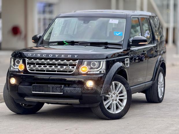 Land Rover Discovery 2016 Black
