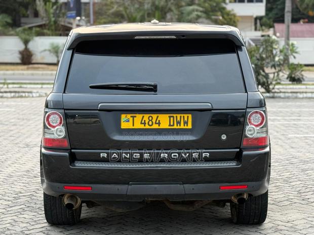 Land Rover Range Rover Sport 2011 Black