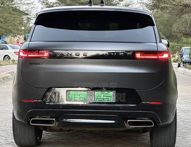 Land Rover Range Rover Sport 2025 Matt Black