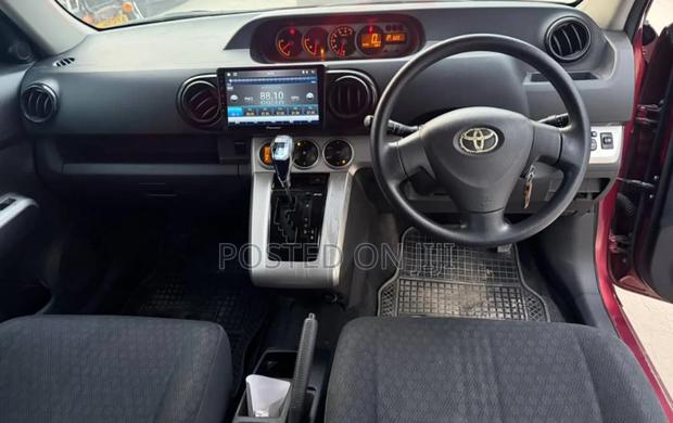 Toyota Rumion 1.5 FWD 2021 Maroon