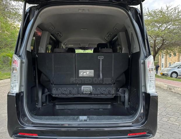 Honda Stepwgn 2010 Black