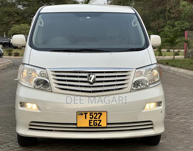 Toyota Alphard 2004 White