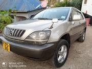 Toyota Harrier 2004 Gold for sale