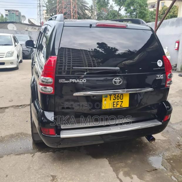 Toyota Land Cruiser Prado 4.0 Petrol TX-L 2006 Black