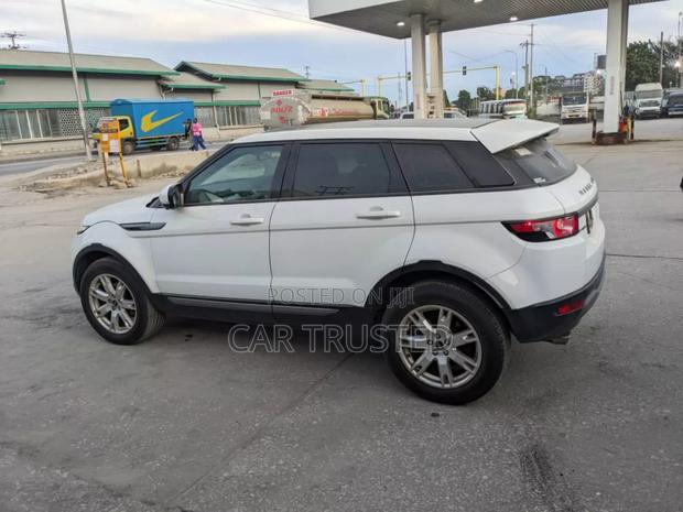Land Rover Range Rover Evoque Coupe Pure 2012 White
