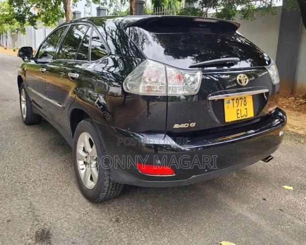 Toyota Harrier 2.4 2006 Black