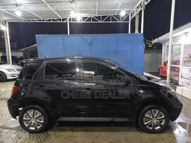 Toyota IST 2004 Black