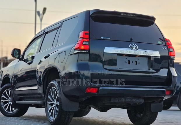 Toyota Land Cruiser Prado 2020 Black