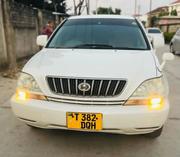 Toyota Harrier 2004 White for sale