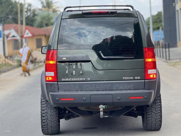 Land Rover Discovery 2007 Green