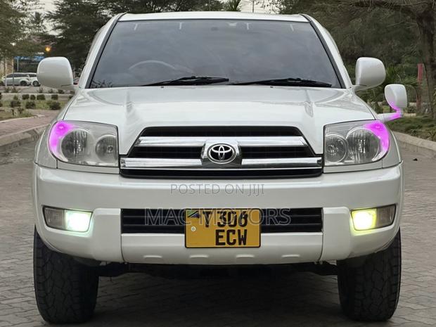 Toyota Hilux Surf 2.7 SSR 2005 White