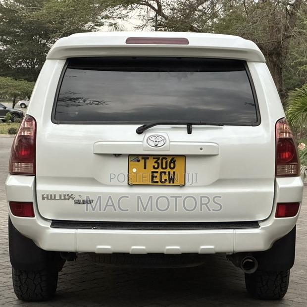 Toyota Hilux Surf 2.7 SSR 2005 White