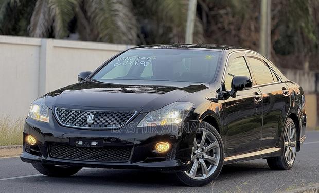 Toyota Crown 2008 Matt Black