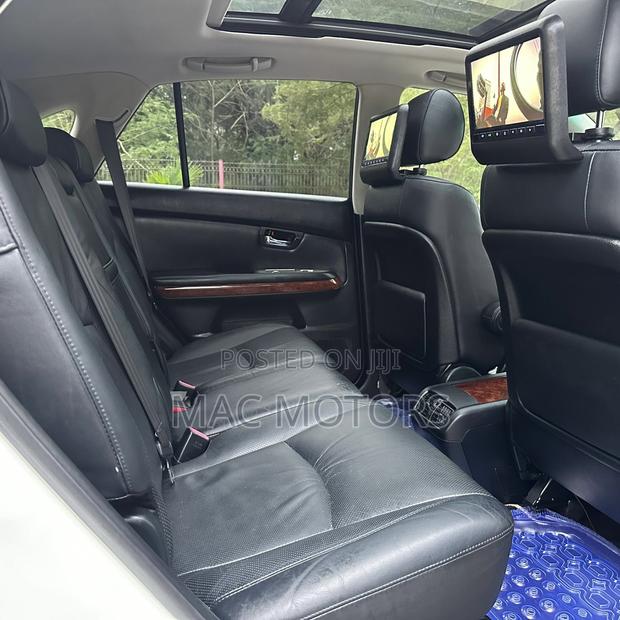 Toyota Harrier 2007 White