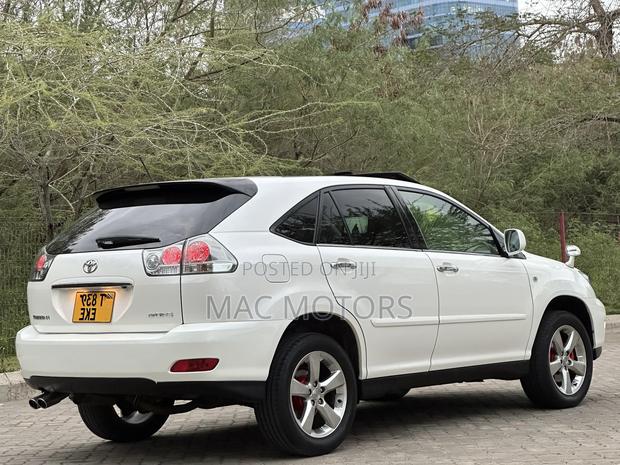 Toyota Harrier 2007 White