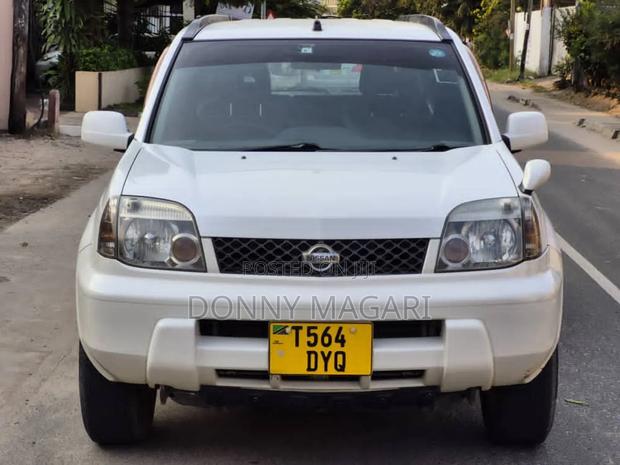 Nissan X-Trail 2004 White