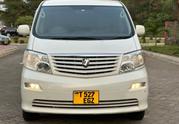 Toyota Alphard 2004 White for sale