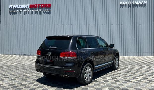 Volkswagen Touareg 2006 Black