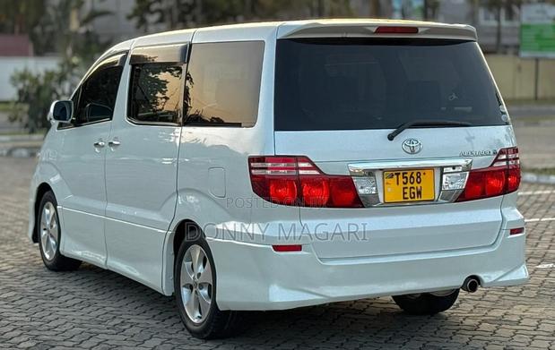 Toyota Alphard 2008 White