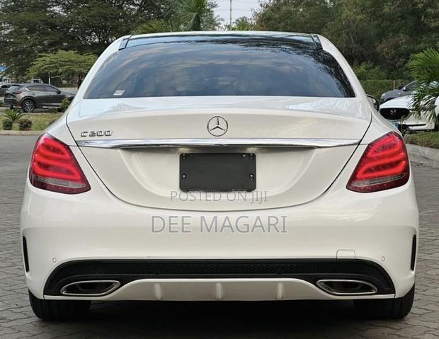 Mercedes-Benz C200 2014 White