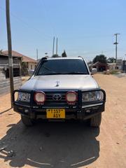 Toyota Land Cruiser 2004 Silver for sale