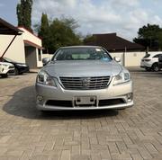 Toyota Crown 2010 Silver for sale