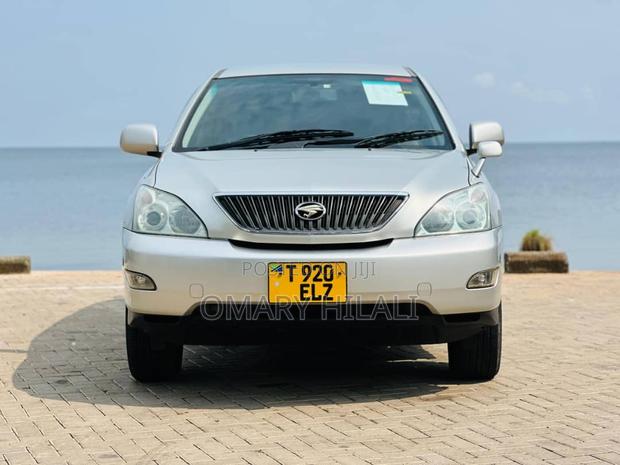 Toyota Harrier 2003 Silver