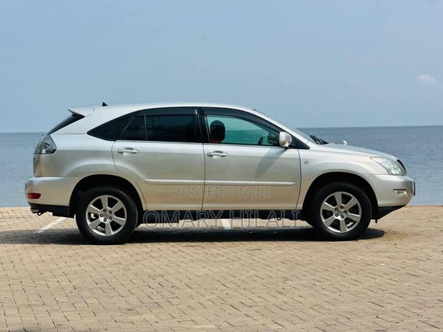 Toyota Harrier 2003 Silver
