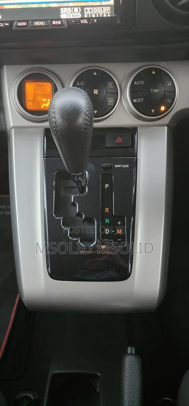 Toyota Corolla Rumion 2011 Black